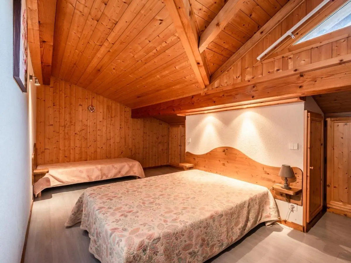 Appartement Spacieux Aux Gets Avec Wi-Fi Et Garage - Fr-1-671-68 Les Gets 0*,